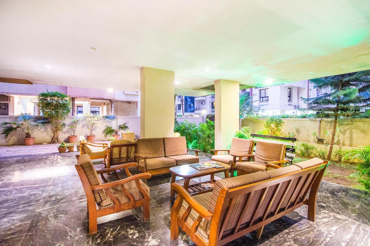 Fabhotel Home Away Homes Viman Nagar プネ エクステリア 写真