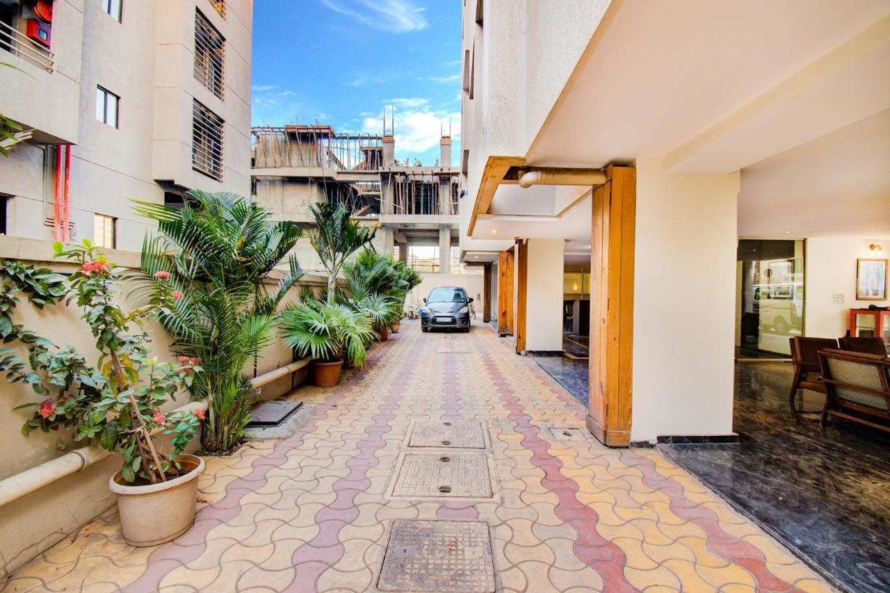 Fabhotel Home Away Homes Viman Nagar プネ エクステリア 写真