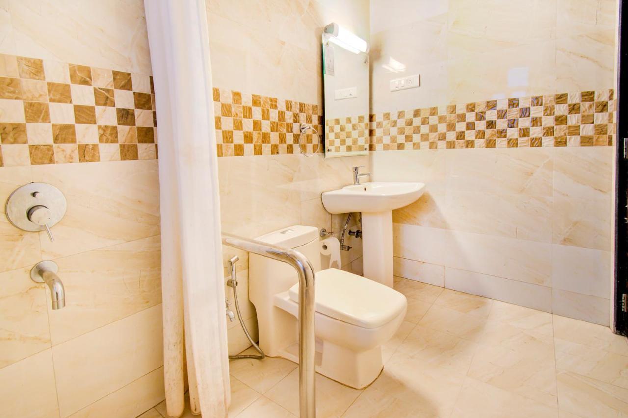 Fabhotel Home Away Homes Viman Nagar プネ エクステリア 写真
